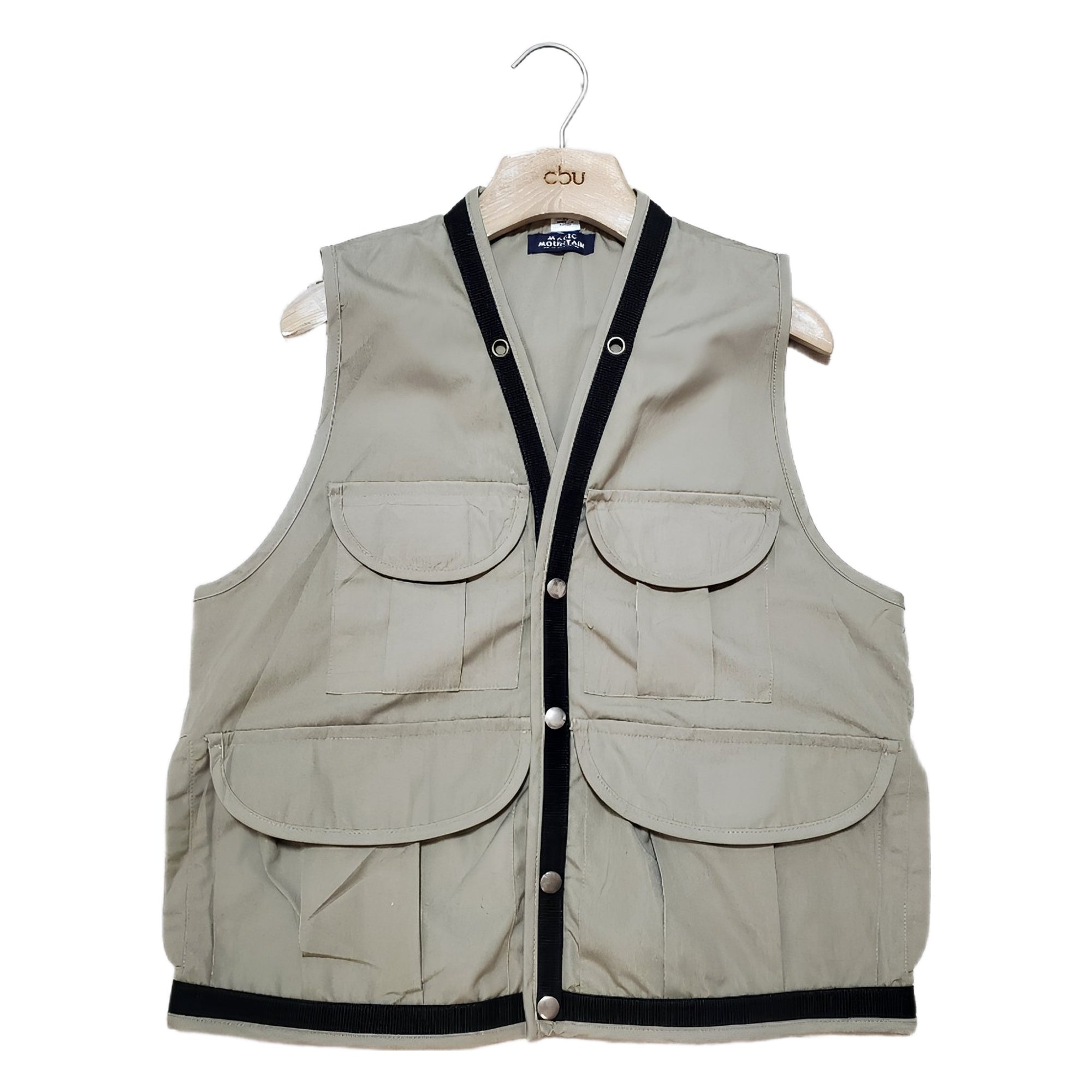 Magic Mountain vest